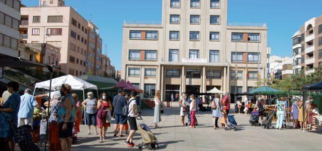 El consistori contempla retornar el mercat ambulant al centre de la ciutat abans d’estiu