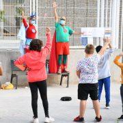 Arranca al jardí Jaume I la primera acció teatral per a conscienciar sobre la prevenció de la COVID-19