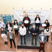 Els 27 participants del programa Avalem es graduen després d’un any treballant a l’Ajuntament