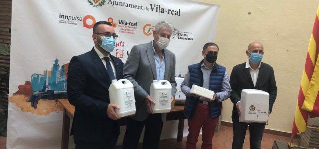 800 litres de sabó i 1.152.000 serveis de paper per a protegir de la Covid a 10.000 escolars