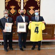 Ajuntament i Càtedra d’Innovació Ceràmica homenatgen al subdelegat de Defensa a Castelló per la seua jubilació