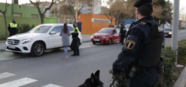 Els tancaments perimetrals de cap de setmana a Vila-rea acaben amb 41 propostes de sanció