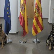 Les gosses Iris i Loba s’acomiaden de la UCAN de la Policia Local de Vila-real