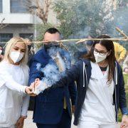 Vila-real celebra 747 anys des de la fundació de la ciutat amb l’ofrena per part de dues sanitàries vila-realenques