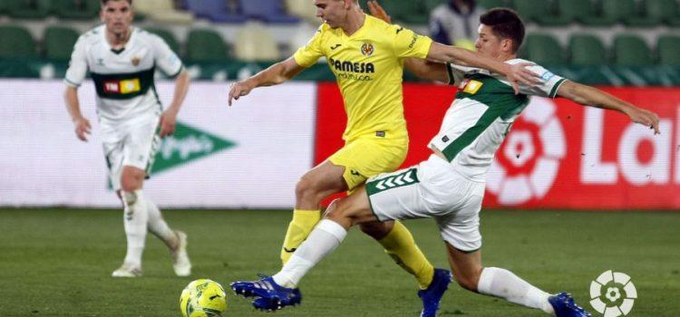 El Villarreal va desaprofitar un 0-2 davant l’Elx i al final només va empatar (2-2)