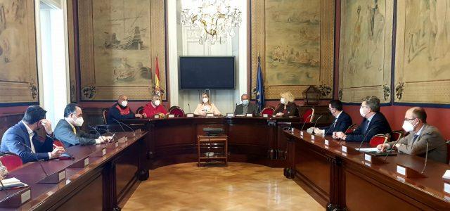 El PP defensa a Madrid la urgència d’autoritzar els fitosanitaris per a lluitar contra el cotonet