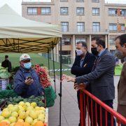 Carrefour de Vila-real posarà a la venda fruita i verdura dels productors locals del mercat del dijous