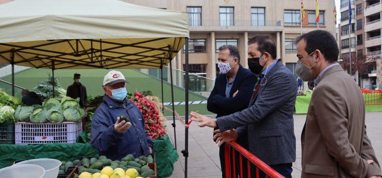 Carrefour de Vila-real posarà a la venda fruita i verdura dels productors locals del mercat del dijous