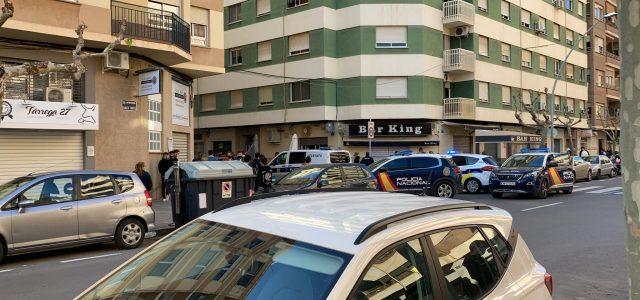 Diverses patrulles policials dispersen una baralla en l’Avinguda Francesc Tàrrega