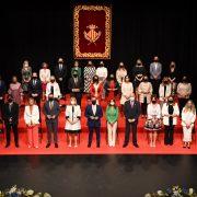Vila-real rendeix homenatge a les reines dels anys 1970 i 1995 juntament amb les seues corts d’honor