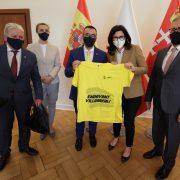 L’alcalde promociona a Gdansk el teatre de carrer i l’aposta per ser un referent de la tecnificació esportiva