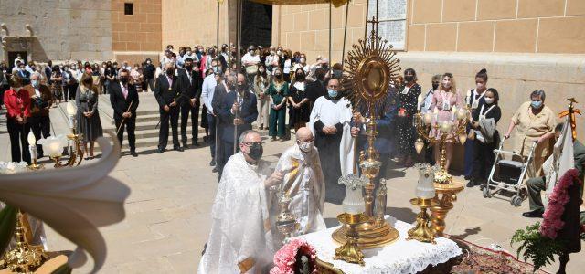 L’església Arxiprestal de Vila-real ha acollit la festivitat del Corpus Christi