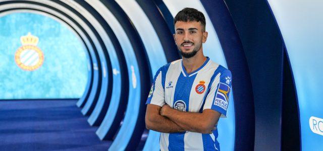 El Villarreal fa oficial la cessió del migcampista Manu Morlanes a l’Espanyol