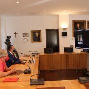 Benlloch trasllada en una videoconferència tot el suport de la ciutat a Sebastián Mora i Pau Torres
