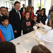 Vila-real celebra el Dia Mundial de la Ciència amb activitats entre els escolars