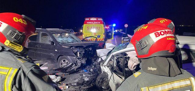 Accident a la N-340, a l’altura de Vila-real, amb atrapats