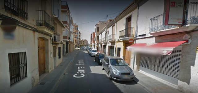 Un home de 87 anys és atropellat per un cotxe al carrer Ermita de Vila-real