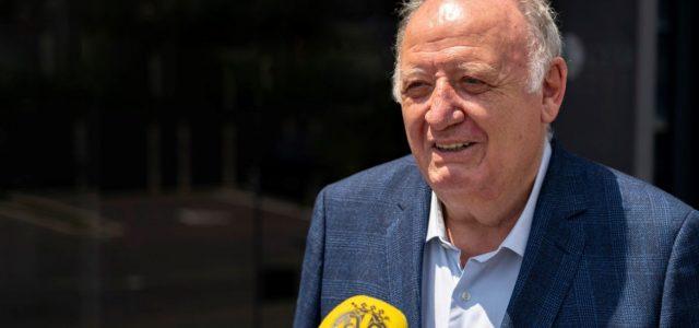 L’ajuntament de Vila-real decreta tres dies de dol oficial per la mort de José Manuel Llaneza