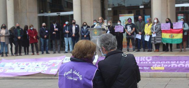 FOTOGALERIA| Vila-real bolcada amb el 8M