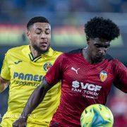 El Villarreal s’imposa al València en un derbi descafeïnat on Danjuma va segellar els gols del triomf (2-0)