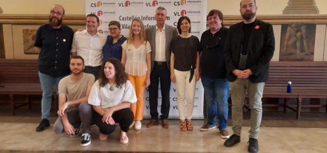 Rafa Climent i Maria Dolores Parra visiten les bodeguetes de mitjans de les festes de Vila-real 