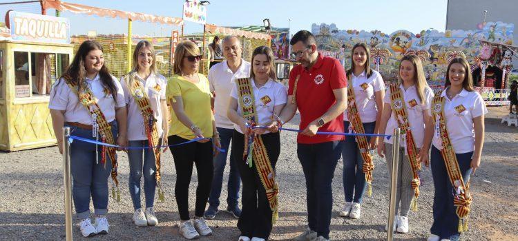 La reina i les dames inauguren la fira d’atraccions de Vila-real
