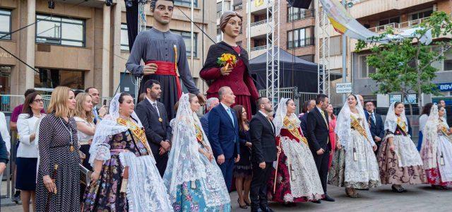Els vila-realencs conmemoren a Sant Pasqual amb una multitudinària Processó