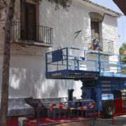 Continuen els treballs de condicionament del Termet amb la pintura de l’ermita i edificis annexes