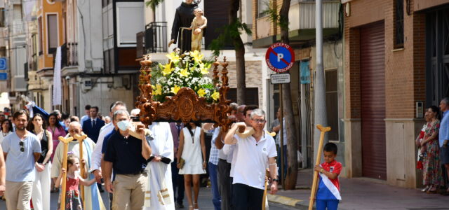 Vila-real celebra la missa i processó de la Joventut Antoniana