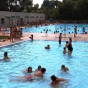 La piscina del Termet reunirà 300 xiquets i xiquetes en el VI Aquatló Escolar