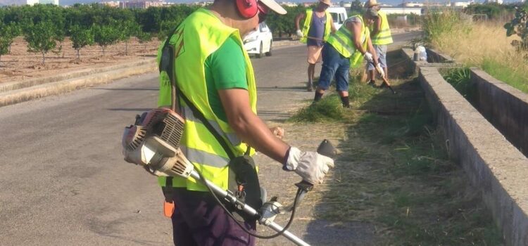 Vila-real comptarà amb el primer servei estable per a la neteja de camins rurals i cunetes