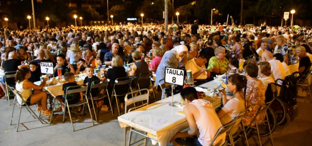 El macrosopar de veïns complirà 18 edicions el divendres 19 de maig amb motiu de les festes patronals