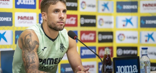 Kiko Femenía: “Necessitem estar tots molt endollats per quan el míster ens necessiti”