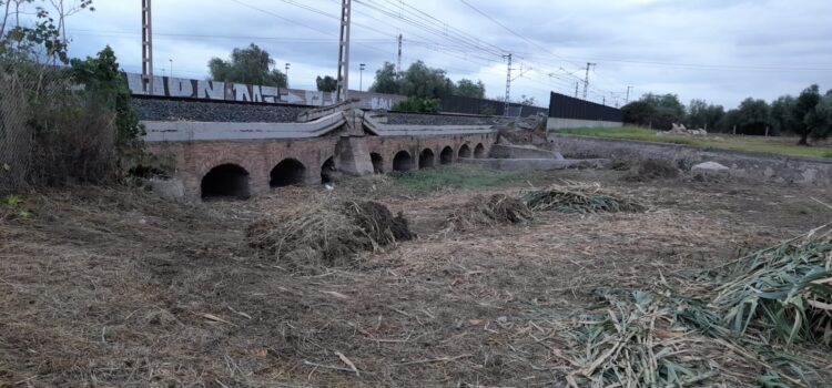 Neteja i desbrossament del Barranquet en els treballs preventius per les pluges de tardor