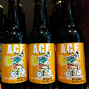 La Asociación Conquistando Escalones deixarà de produir la seua cervesa solidària ‘A.C.E. Beer’