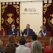 Vila-real aborda la ‘pandèmia silenciosa’ de la soledat i els seus efectes en la salut mental