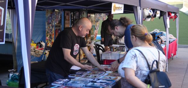 La inauguració de la festa del llibre és tot un èxit