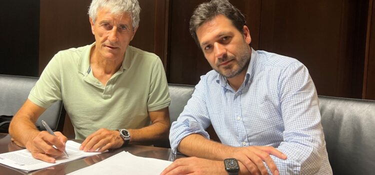 Ja és oficial: el tècnic càntabre Quique Setién dirigirà al Villarreal fins a juny de 2024