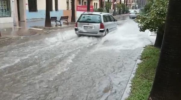 La pluja deixa 65 litres a Vila-real en menys d’una hora