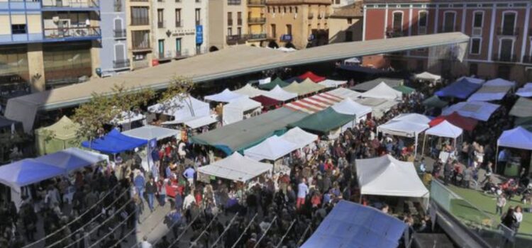 Els restaurants de Vila-real pengen el cartell de complet per a la Fira de Santa Caterina