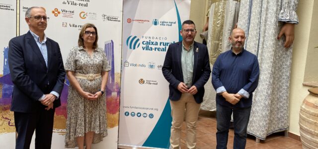 Vila-real fomenta la compra en el comerç local amb la targeta Fem Poble