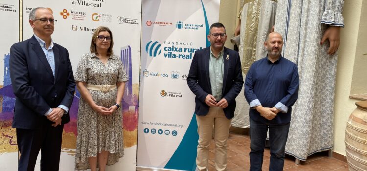 Vila-real fomenta la compra en el comerç local amb la targeta Fem Poble