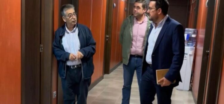 Casabó es reuneix amb Juan Carda per a conèixer els detalls de la Fira Destaca