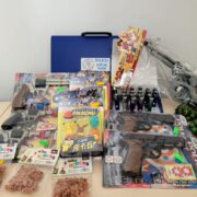 La Uceco intervé a Vila-real diversos productes no aptes per a la venda dins de la campanya ‘joguets segurs’