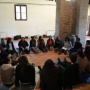 30 dones participen en el taller sobre autoestima i sexualitat femenina amb motiu del 25N