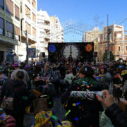 La Fira de Nadal de Vila-real celebra unes originals campanades infantils