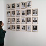 Vila-real inaugura una galeria de fotografies amb els fills predilectes i adoptius de la ciutat