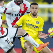 El Villarreal perdona, Filip Jorgensen falla i Sergio Camello sentencia al ‘Submarí’ groc (0-1)