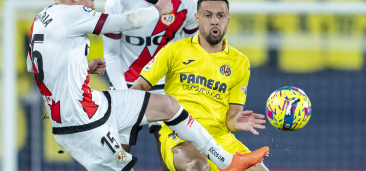 El Villarreal perdona, Filip Jorgensen falla i Sergio Camello sentencia al ‘Submarí’ groc (0-1)