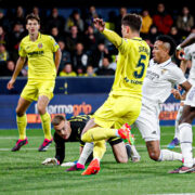 El Villarreal claudica després del descans, es veu remuntat pel Real Madrid i diu adeu a la Copa (2-3)